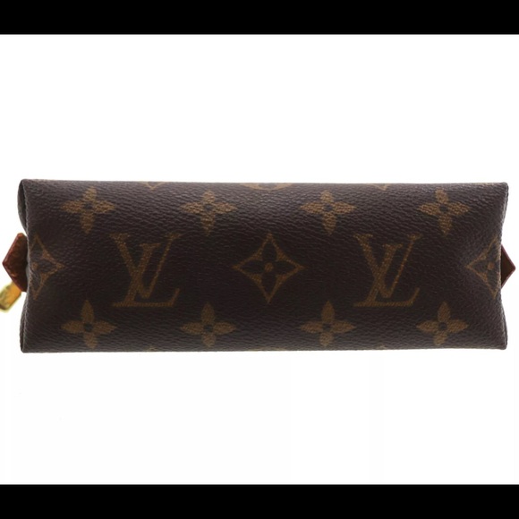LOUIS VUITTON Pochette Cosmetic Pouch - Picture 4 of 8